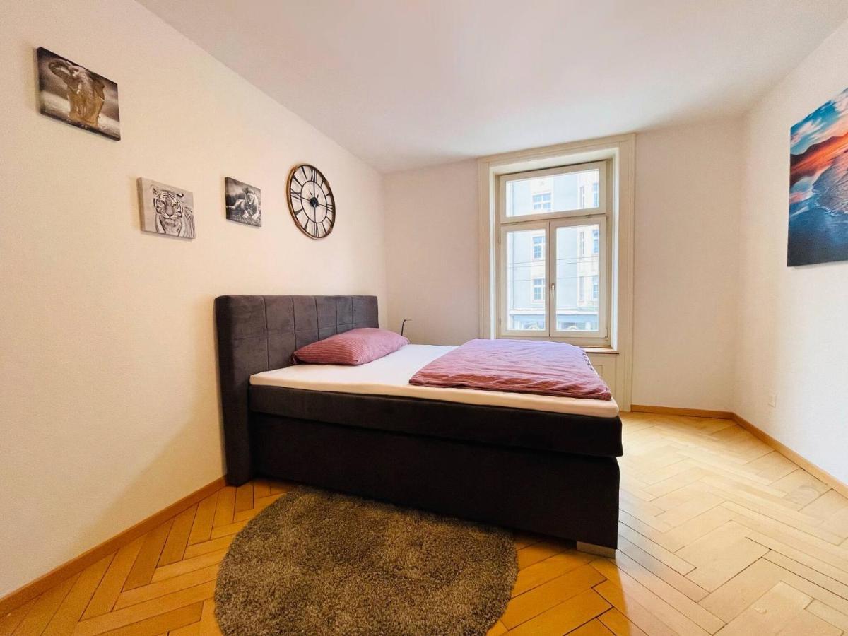 Beautiful, Bright, Large Apartment With Balcony Smarttv サンクト・ガーレン エクステリア 写真